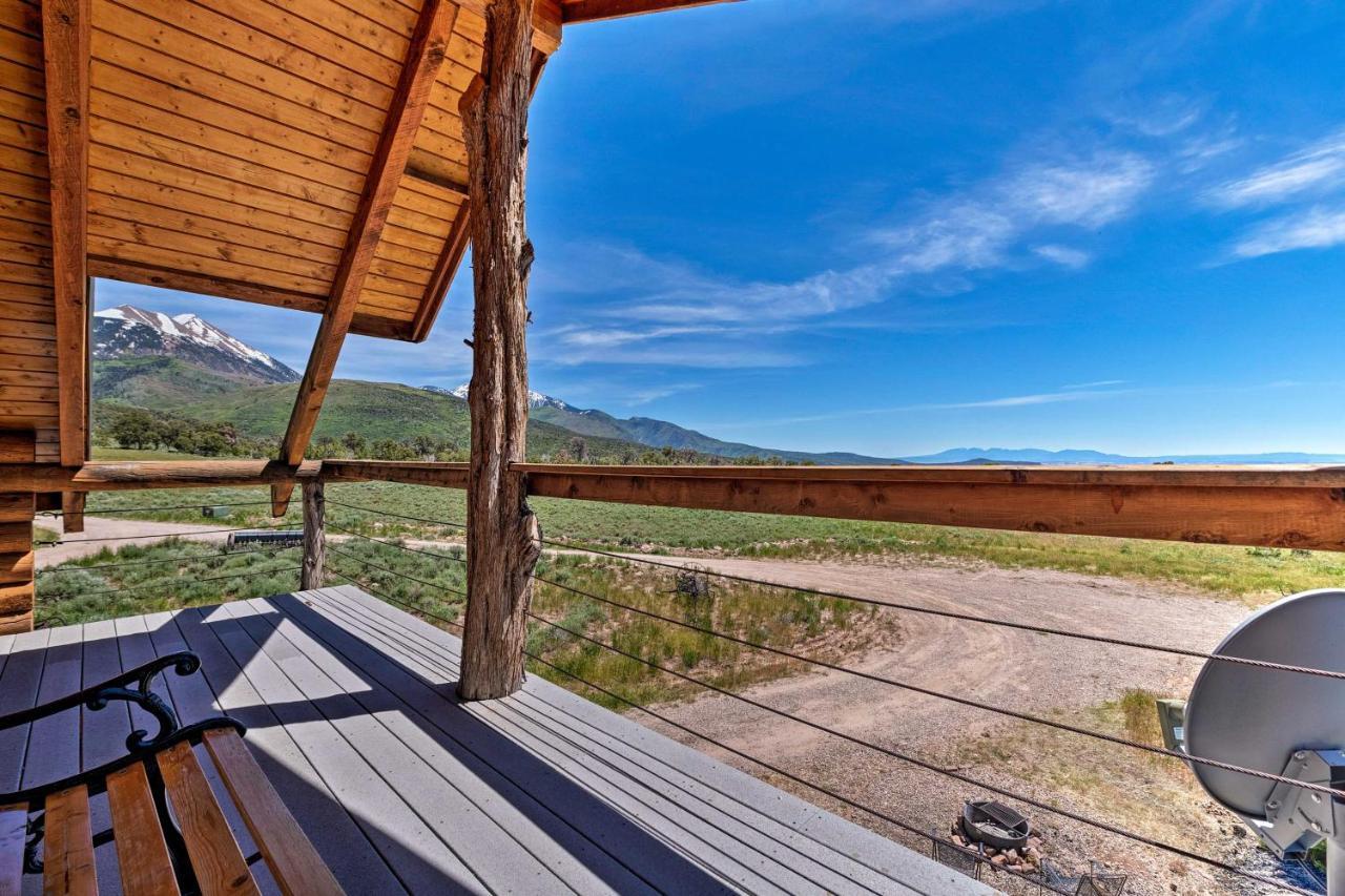 Cabin With Fire Pit, Views And Bbq 18 Mi To Moab! Exteriör bild
