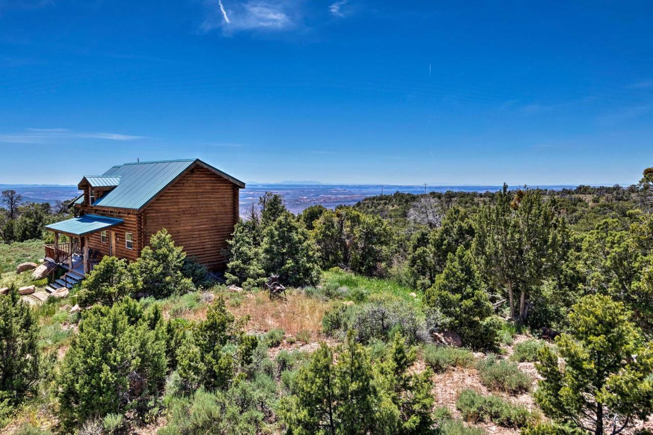 Cabin With Fire Pit, Views And Bbq 18 Mi To Moab! Exteriör bild